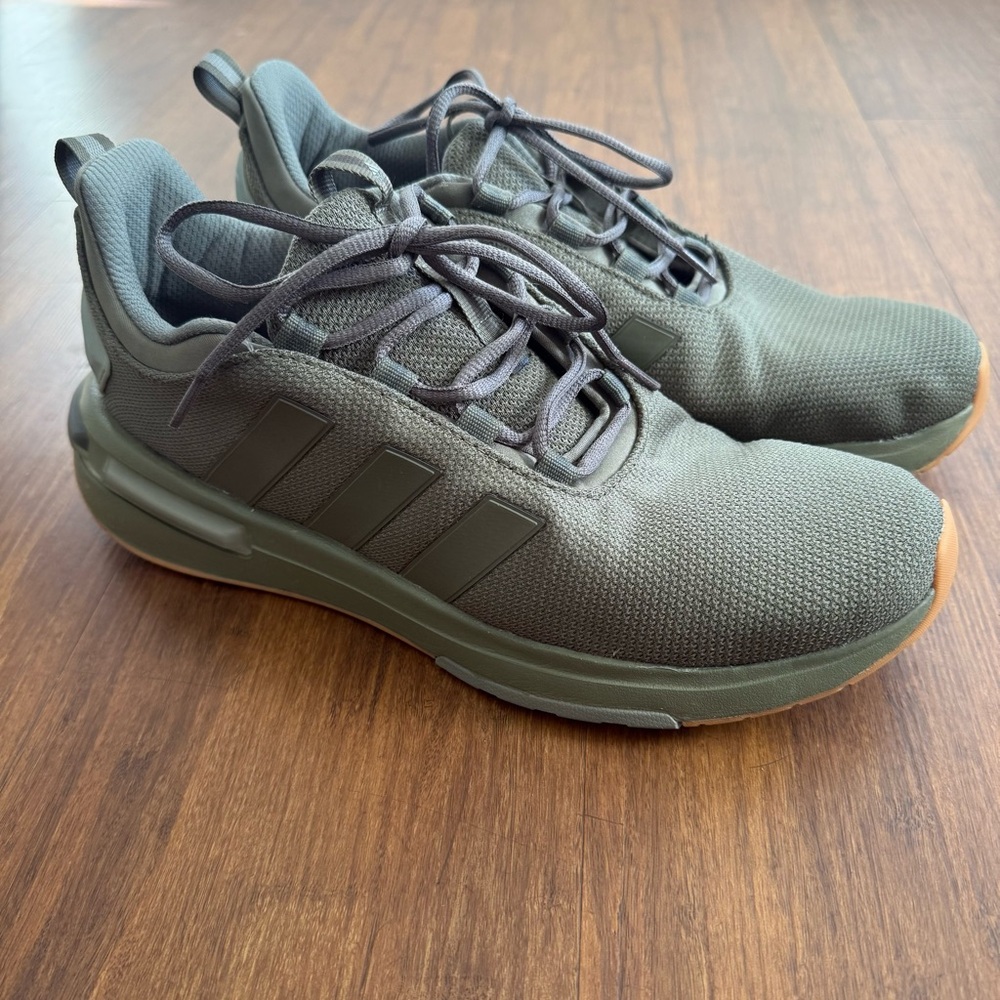Adidas Racer TR23 Running Shoe Athletic Sneakers Olive Green Trainers Mens 12